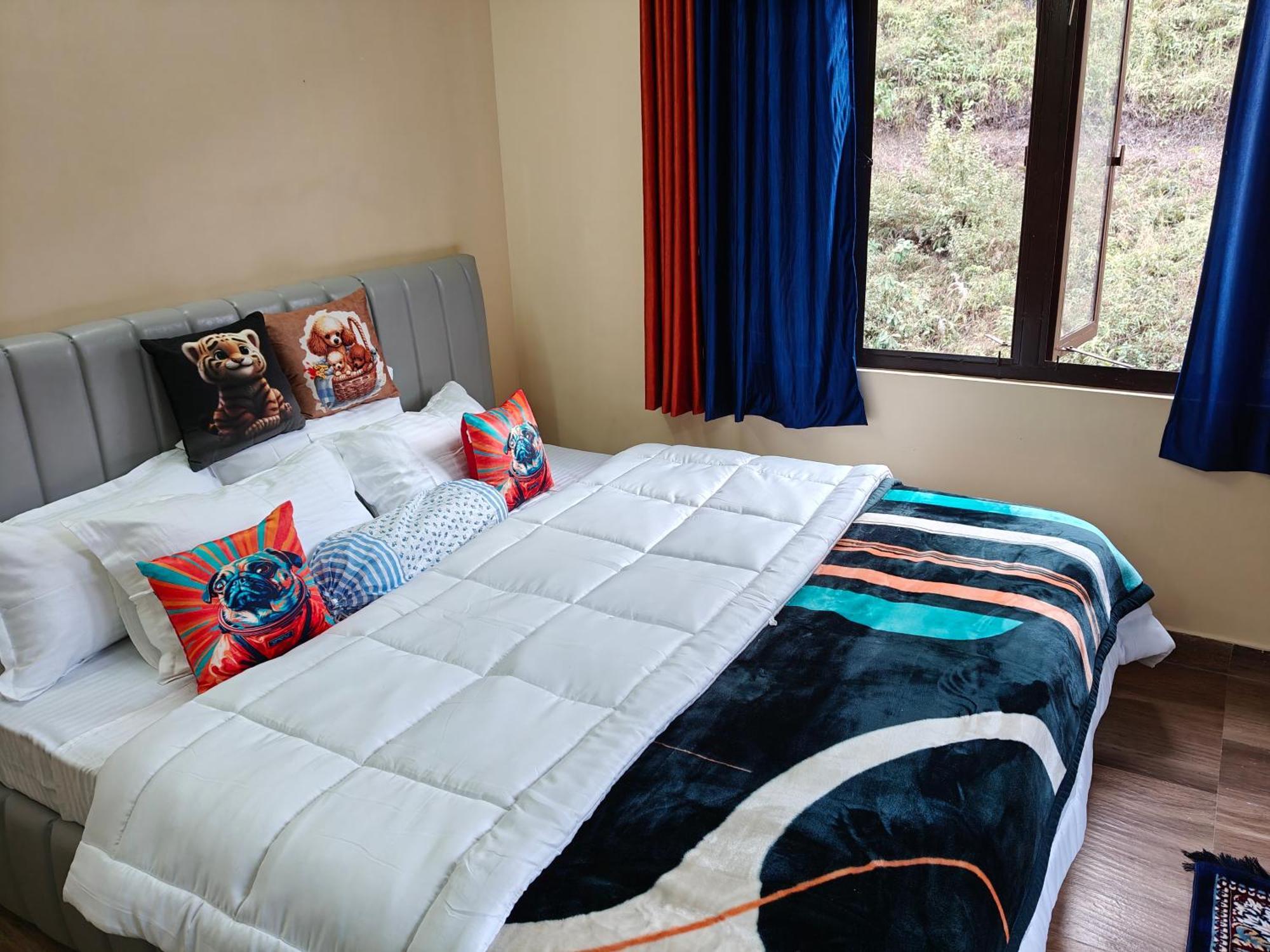 Xtsy Travellers Hostel Shillong Exterior foto